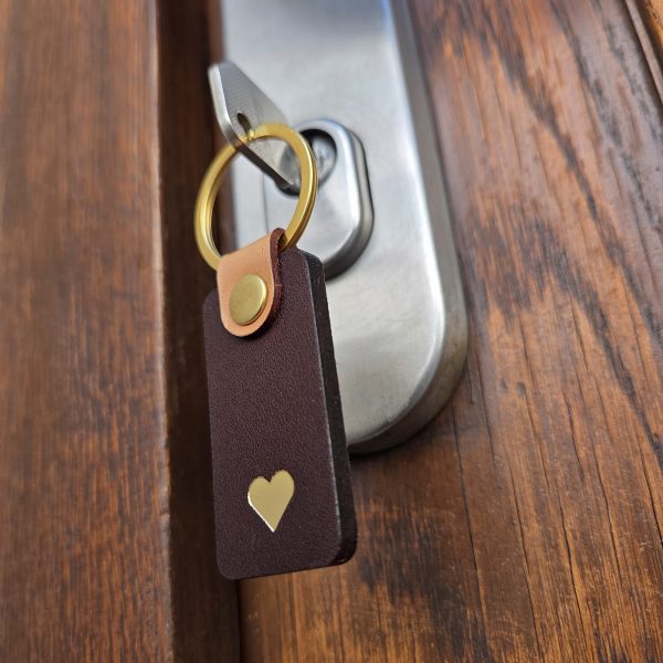 Schlüsselanhänger aus Leder mit Herz